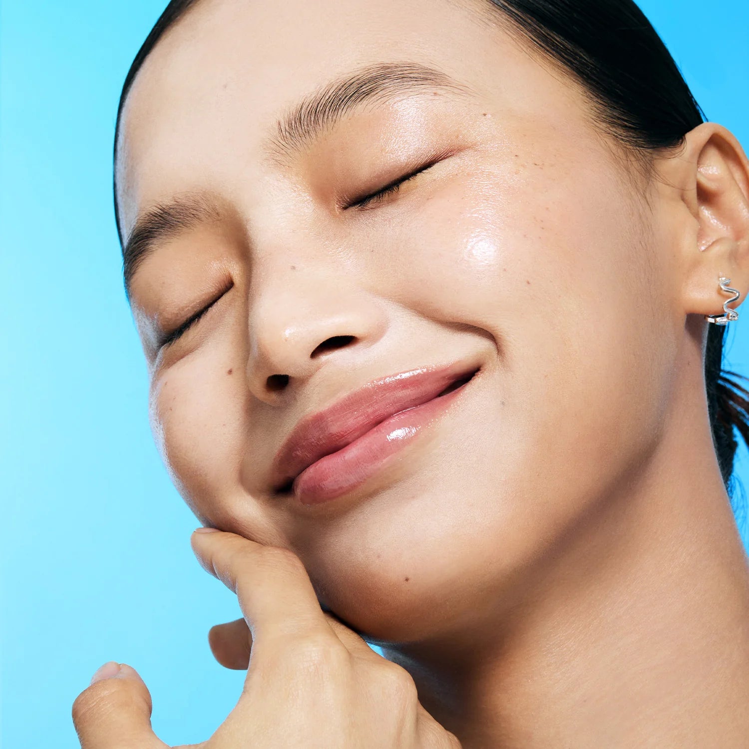Dive-in Low Molecular Hyaluronic Acid Serum